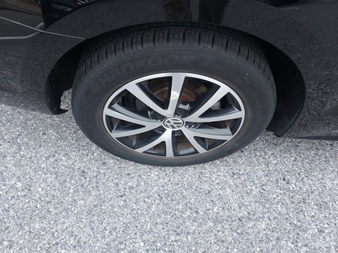 Used 2017 Volkswagen Jetta SE image 11