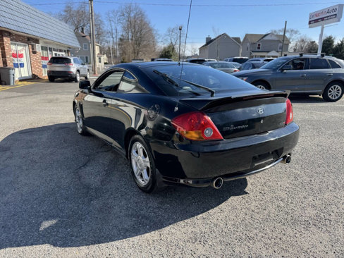 Used 2003 Hyundai Tiburon GT image 16