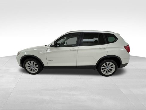 Used 2017 BMW X3 xDrive28i image 4