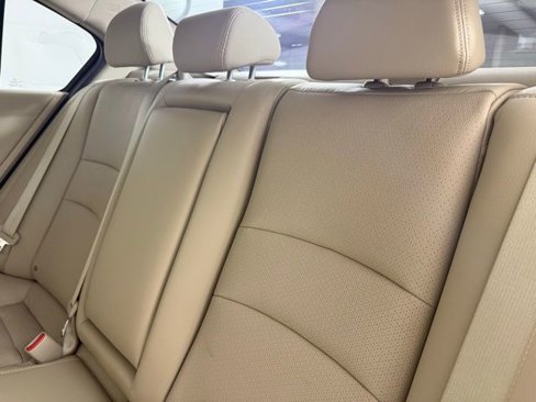 Used 2017 Honda Accord EX-L image 28