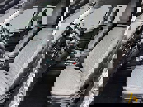 Certified 2022 Ford Escape SE image 11