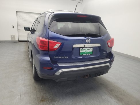 Used 2018 Nissan Pathfinder SL w/ SL Premium Package image 6
