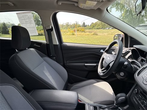 Used 2018 Ford Escape SE image 12