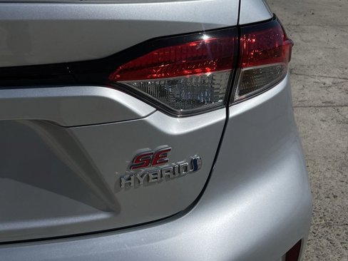 Used 2024 Toyota Corolla SE image 31