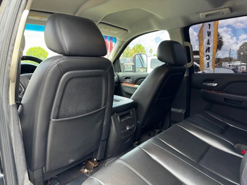 Used 2011 Chevrolet Silverado 3500 LTZ image 22