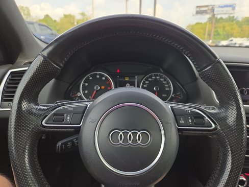 Used 2013 Audi Q5 3.0T Premium Plus w/ Audi MMI Navigation Plus Pkg image 16
