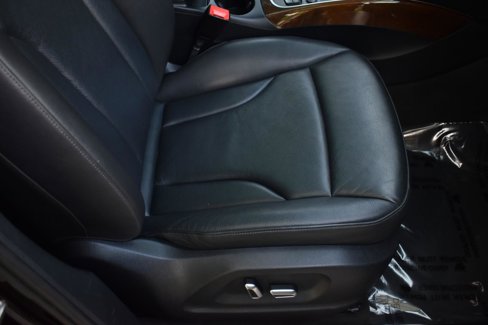 Used 2017 Audi Q5 2.0T Premium Plus w/ Technology Package image 46