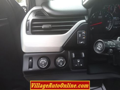 Used 2017 GMC Yukon XL SLT w/ Open Road Package image 40