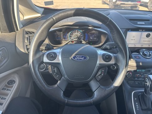 Used 2017 Ford C-MAX Titanium w/ Equipment Group 301A image 47