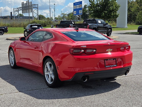Used 2020 Chevrolet Camaro LT image 4
