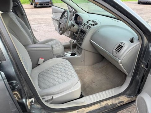 Used 2005 Chevrolet Malibu LS image 23