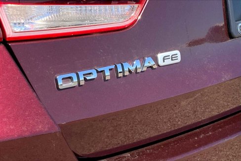 Used 2020 Kia Optima LX image 28