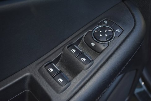 Used 2022 Ford Edge SEL w/ Convenience Package image 15