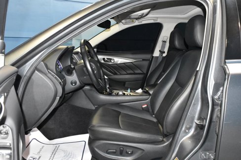 Used 2017 INFINITI Q50 3.0t Premium w/ Cargo Package (L95) image 7