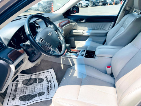 Used 2010 INFINITI M35 x w/ Technology Pkg image 11