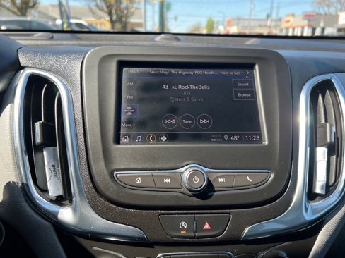 Used 2023 Chevrolet Equinox LT image 19