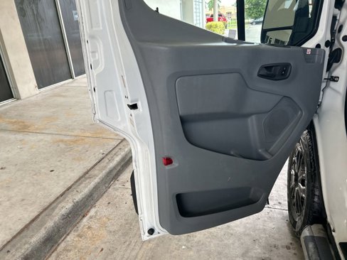 Used 2019 Ford Transit 250 130 Low Roof w/ Exterior Upgrade Package image 29