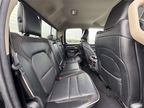 Used 2020 RAM 1500 Laramie image 16