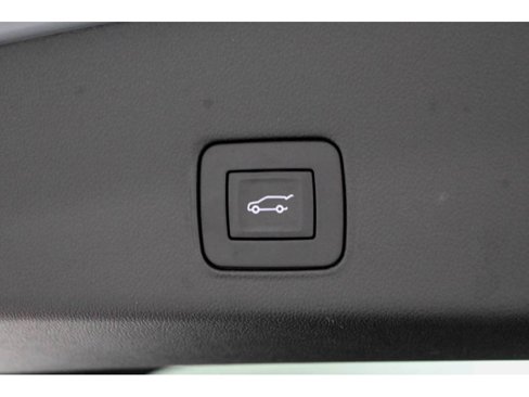 Used 2023 Chevrolet TrailBlazer RS w/ Sun and Liftgate Package image 50