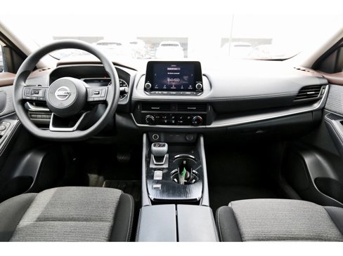 Used 2021 Nissan Rogue S image 11