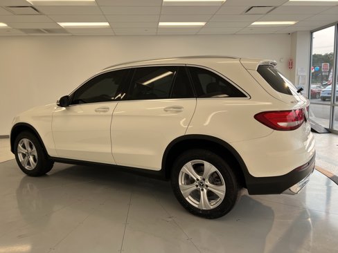 Used 2017 Mercedes-Benz GLC 300 4MATIC w/ Premium 1 Package image 5
