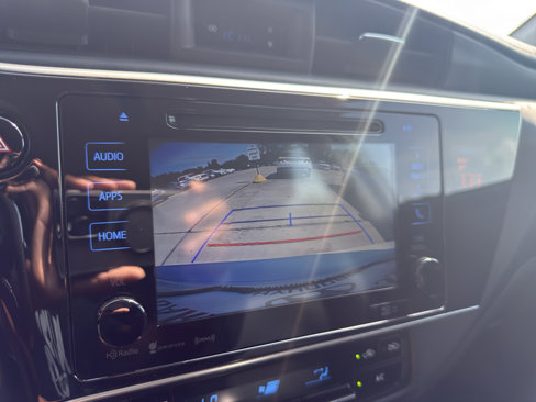 Used 2019 Toyota Corolla XLE image 11