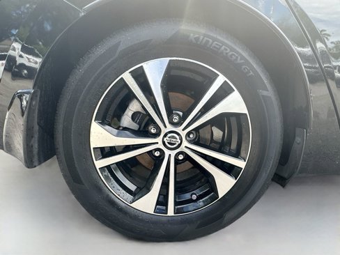 Used 2020 Nissan Sentra SV image 34