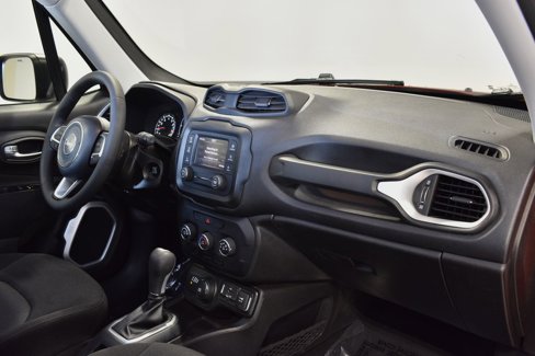 Used 2020 Jeep Renegade Sport image 32