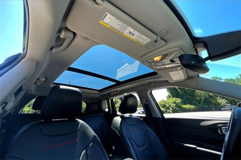 Used 2022 Jeep Compass Trailhawk w/ Trailhawk Elite Group image 25
