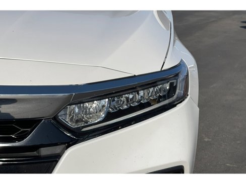 Used 2020 Honda Accord LX image 17