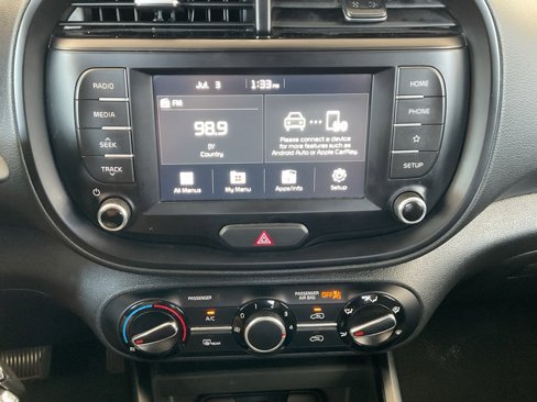 Used 2021 Kia Soul LX image 14