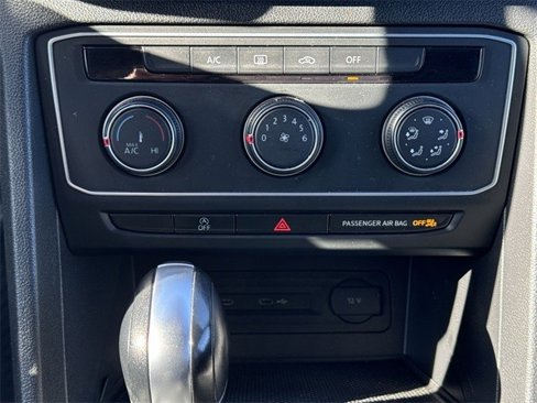 Used 2020 Volkswagen Atlas Cross Sport S image 20