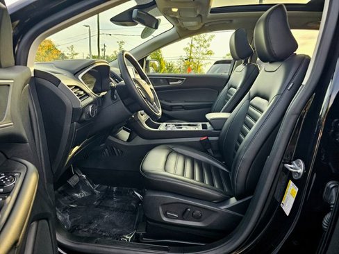 Used 2021 Ford Edge SEL w/ Convenience Package image 18