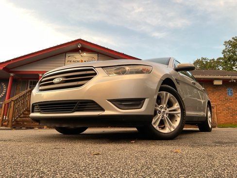 Used 2013 Ford Taurus SEL image 43