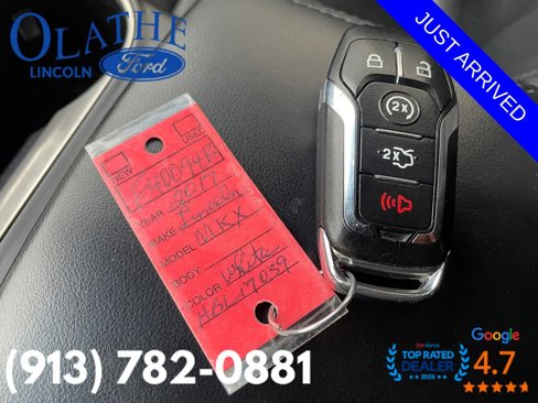 Used 2017 Lincoln MKX Reserve w/ Luxury Package image 3