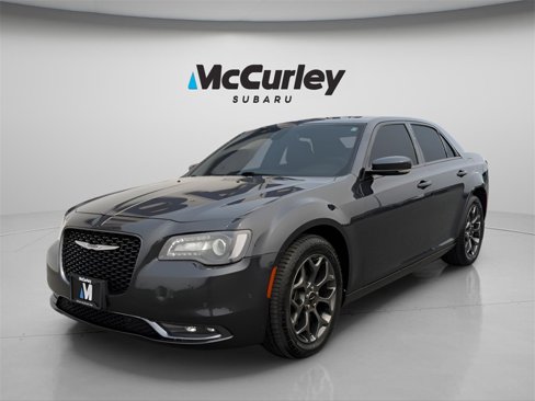 Used 2018 Chrysler 300 S w/ 300S Premium Group image 1