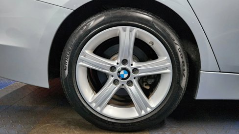 Used 2014 BMW 320i xDrive Sedan image 57