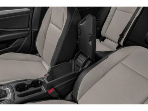 Used 2019 Volkswagen Jetta R-Line image 14