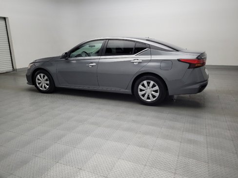 Used 2019 Nissan Altima 2.5 S image 3