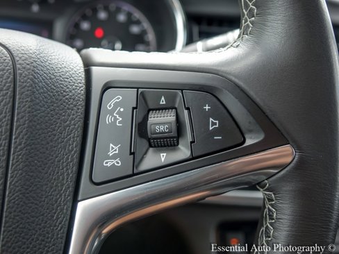 Used 2022 Buick Encore Preferred w/ Safety Package II image 16