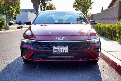 Certified 2025 Hyundai Elantra Sport image 5