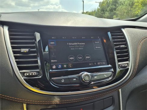 Used 2022 Chevrolet Trax LS w/ Tint and Cruise Package image 17