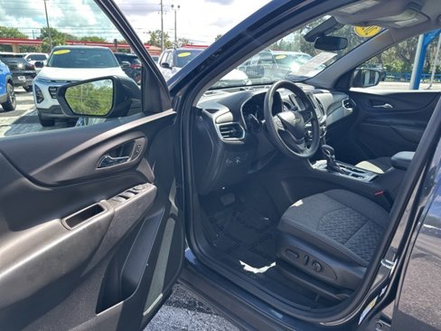 Used 2023 Chevrolet Equinox LT image 7