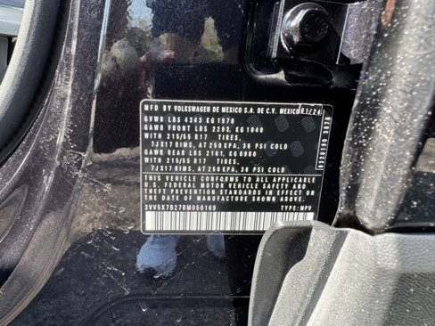 Certified 2024 Volkswagen Taos S image 25