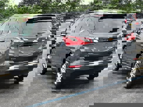 Used 2019 Chevrolet Equinox LT image 4