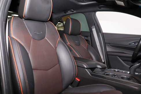 Used 2023 Cadillac CT4 V w/ Navigation Package image 15