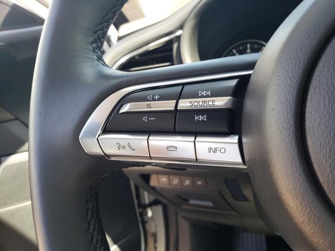 Used 2022 MAZDA CX-30 AWD 2.5 S w/ Premium Package image 31