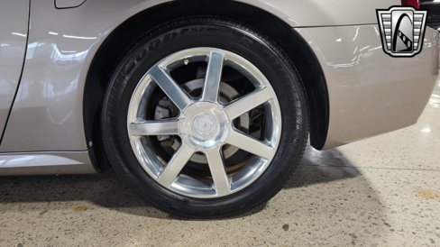 Used 2004 Cadillac XLR image 8
