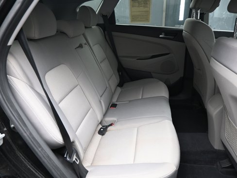 Used 2016 Hyundai Tucson Sport image 14