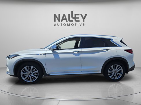 Certified 2024 INFINITI QX50 Luxe w/ Accent Package image 2